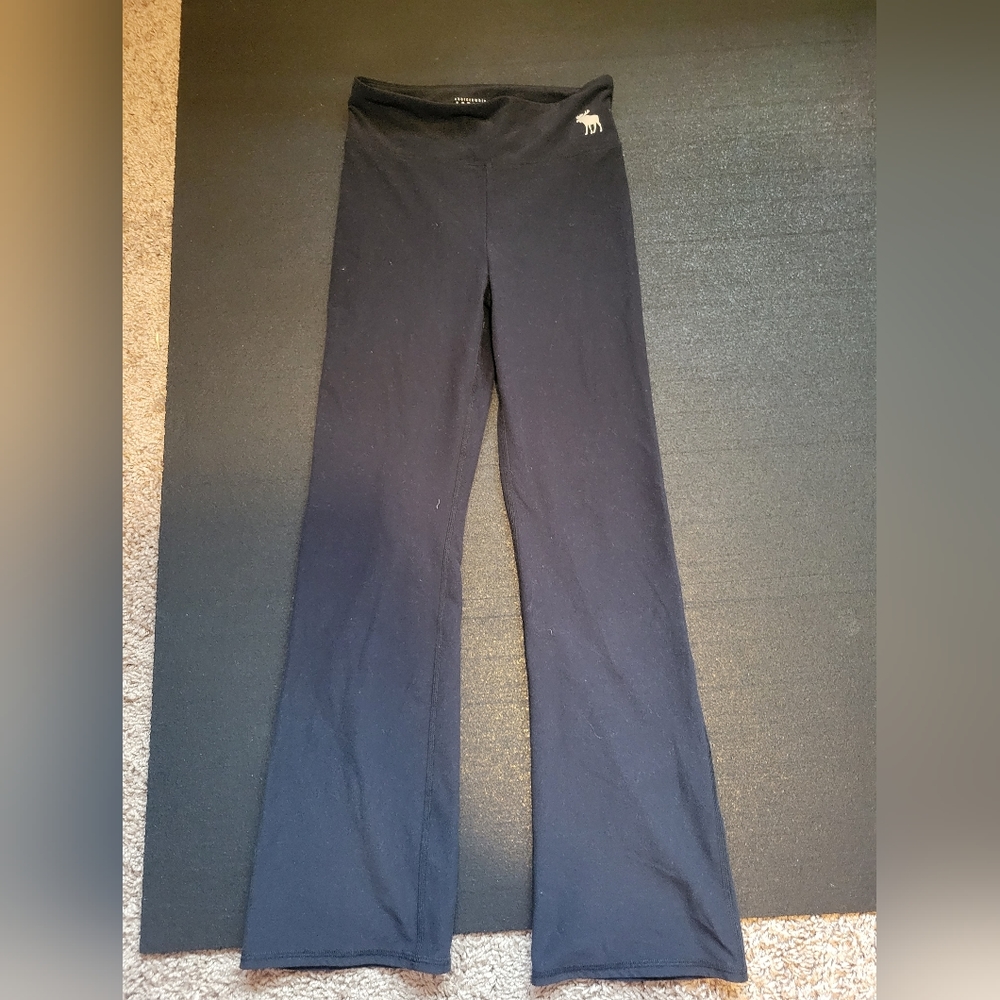 Abercrombie Girls sized 11/12 yoga pants